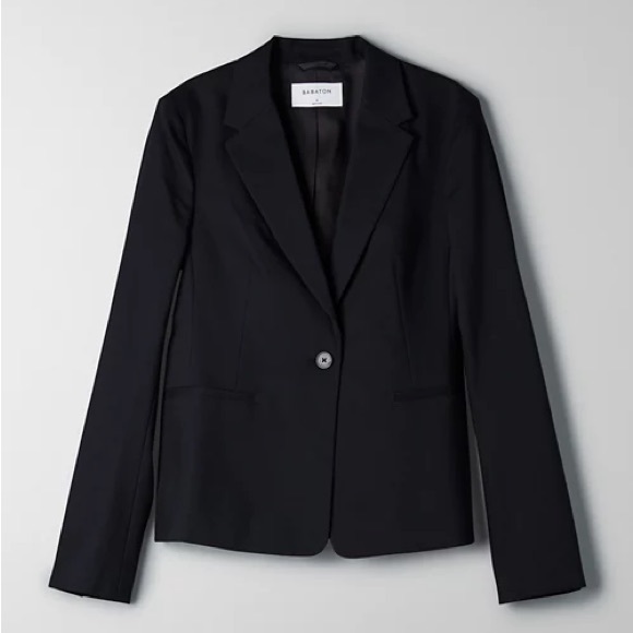 Aritzia Black Fitted Blazer - Picture 2 of 2